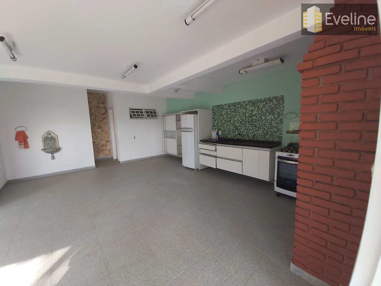 Casa à venda com 4 quartos, 380m² - Foto 30