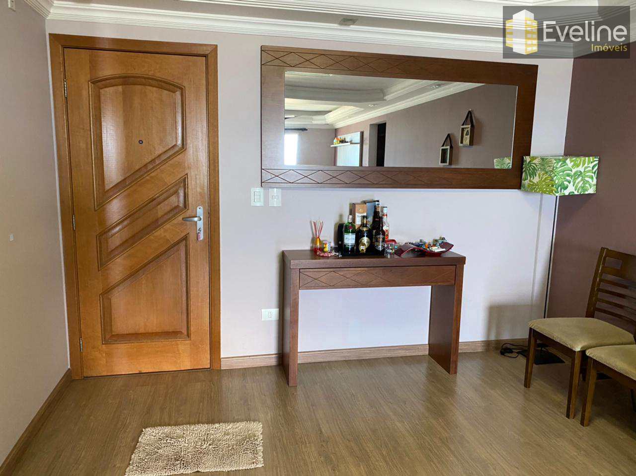 Apartamento à venda com 3 quartos, 130m² - Foto 2