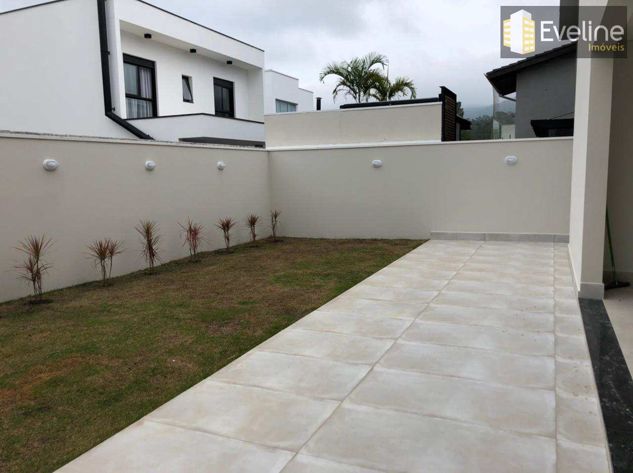 Casa de Condomínio à venda com 4 quartos, 213m² - Foto 29