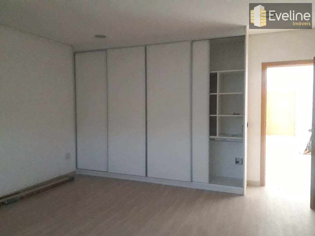 Casa de Condomínio à venda com 4 quartos, 650m² - Foto 13