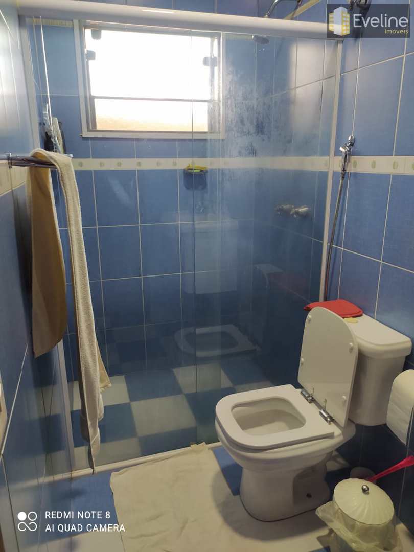 Casa à venda com 3 quartos, 230m² - Foto 18