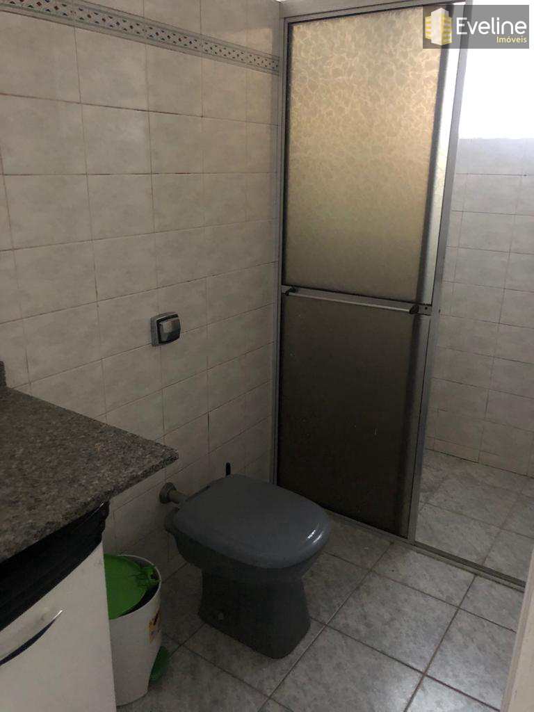 Casa para alugar com 2 quartos, 78m² - Foto 7