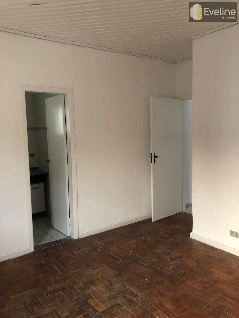 Casa para alugar com 2 quartos, 78m² - Foto 5