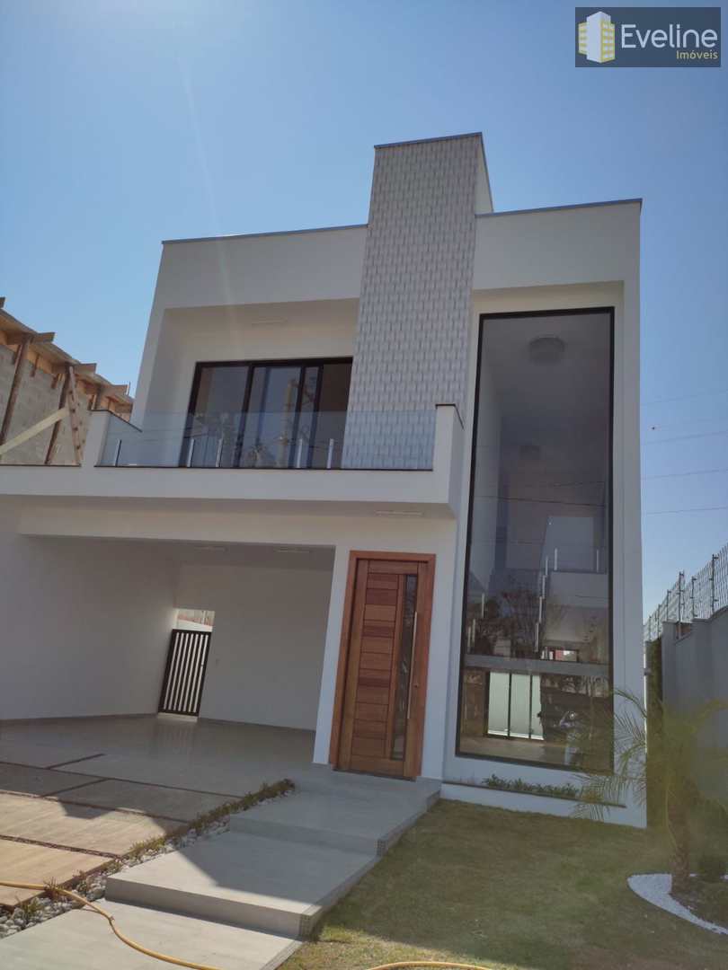 Casa de Condomínio à venda com 3 quartos, 221m² - Foto 1