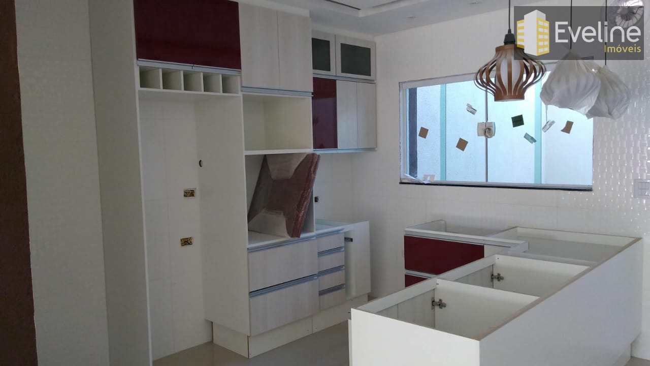 Sobrado à venda com 3 quartos, 180m² - Foto 3