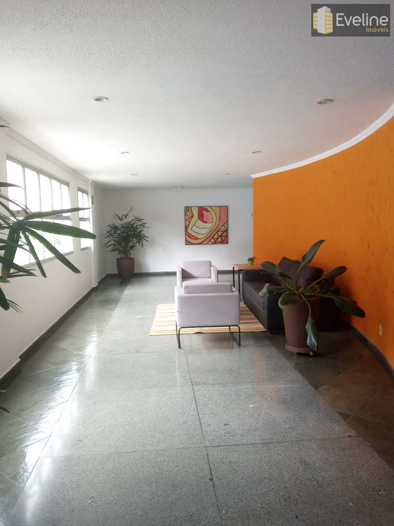 Apartamento à venda com 2 quartos, 75m² - Foto 5