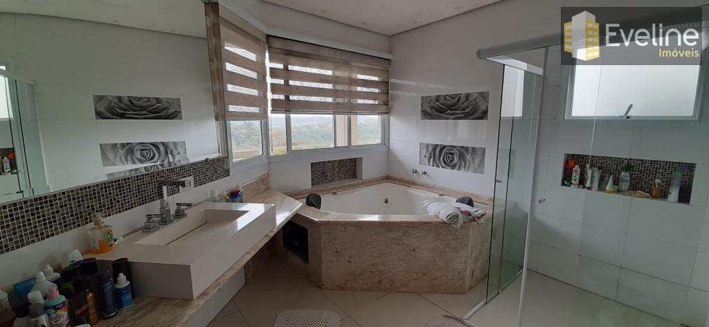 Casa de Condomínio à venda com 4 quartos, 417m² - Foto 1