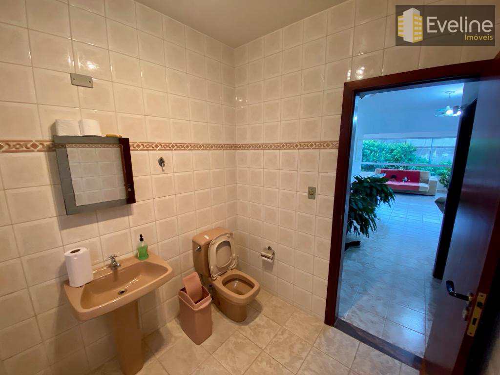 Casa à venda com 3 quartos, 370m² - Foto 13