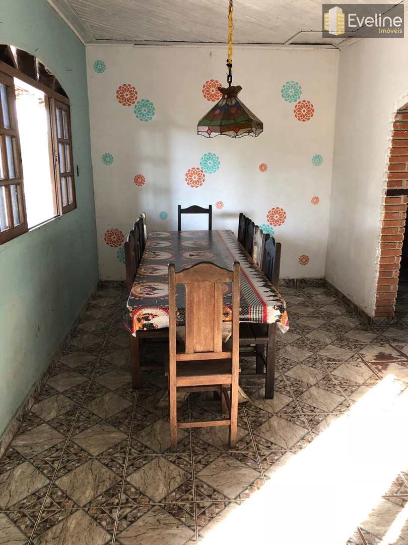 Fazenda à venda com 3 quartos, 600m² - Foto 2