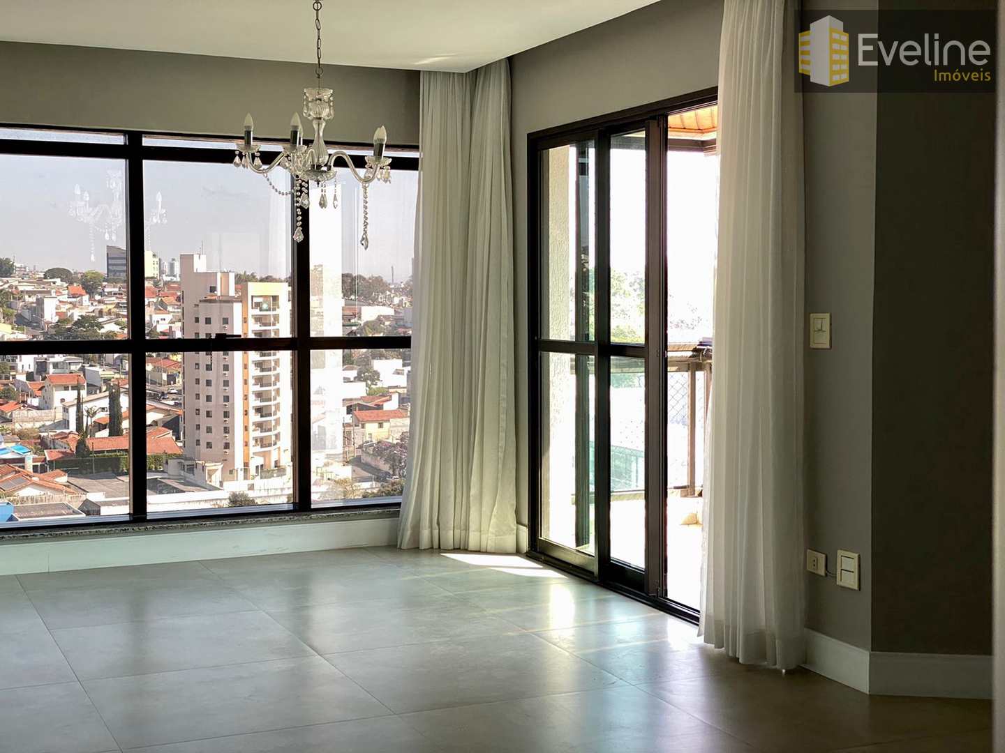 Apartamento à venda com 3 quartos, 148m² - Foto 4