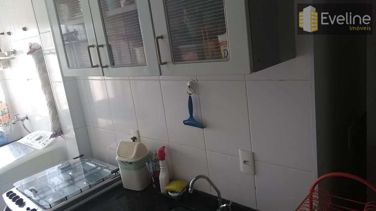 Apartamento à venda com 3 quartos, 75m² - Foto 5