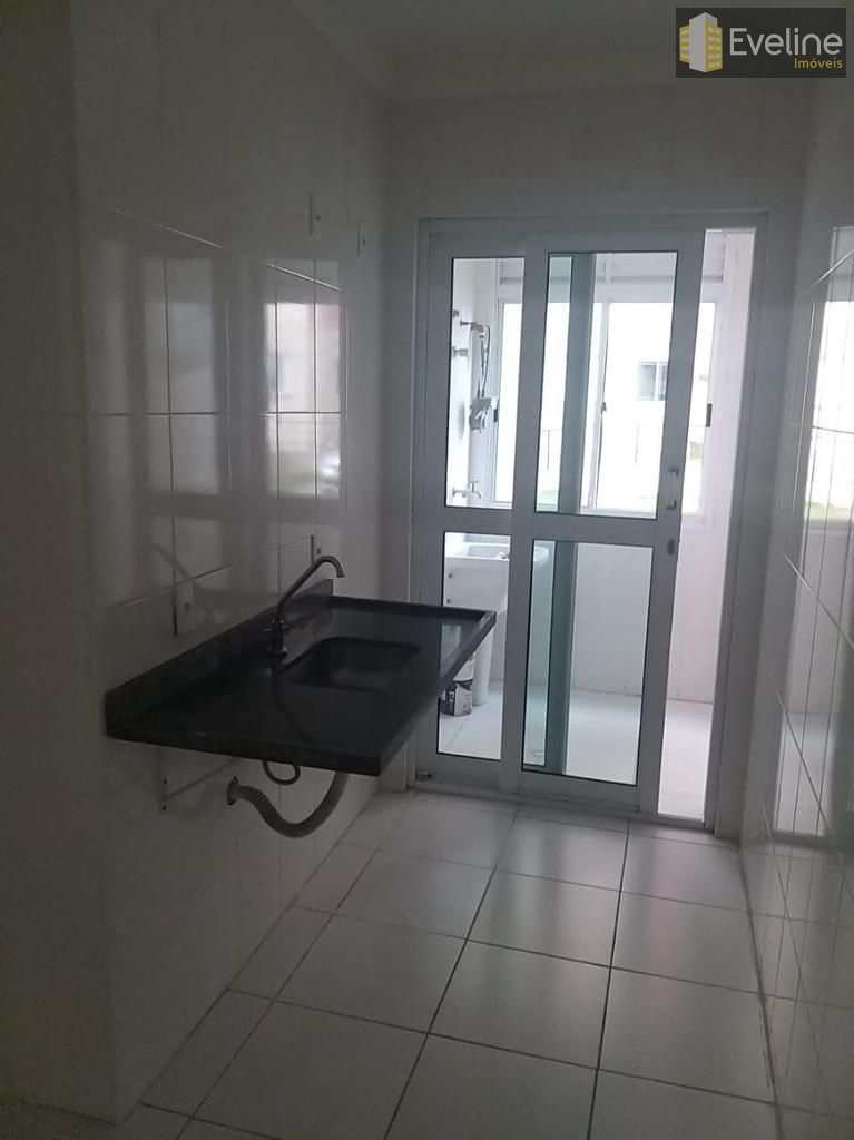 Apartamento à venda com 3 quartos, 74m² - Foto 3