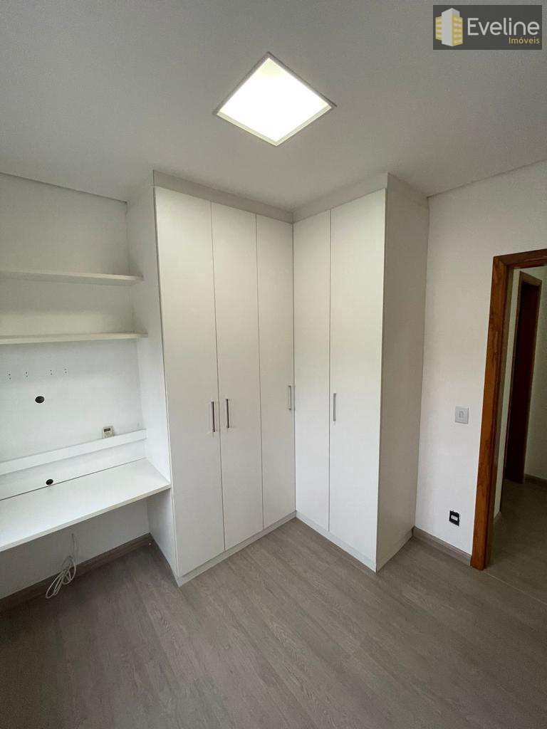 Casa à venda com 3 quartos, 200m² - Foto 11