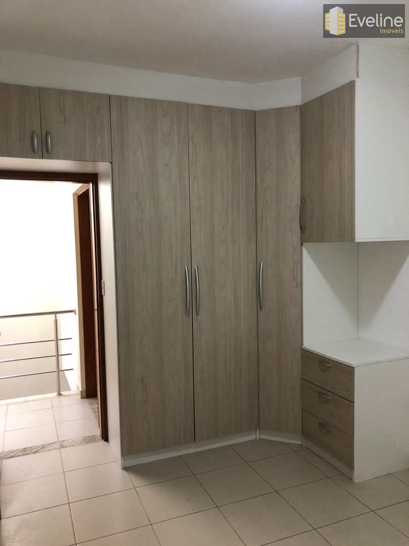 Casa à venda com 3 quartos, 200m² - Foto 20