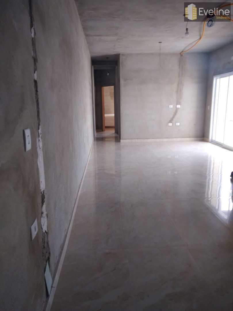 Casa à venda com 5 quartos, 217m² - Foto 9