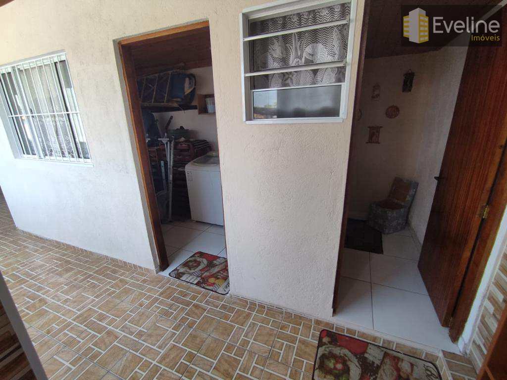 Casa à venda com 2 quartos, 155m² - Foto 13