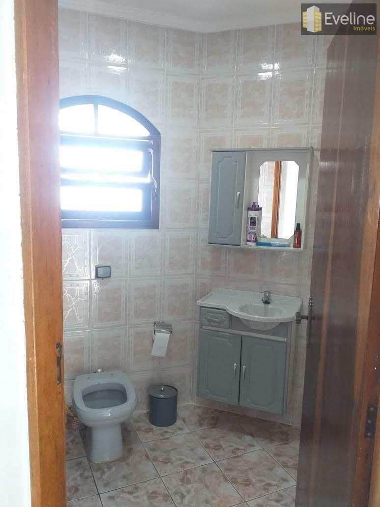 Casa à venda com 3 quartos, 226m² - Foto 25