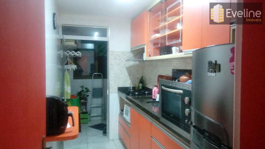 Apartamento à venda com 3 quartos, 70m² - Foto 3