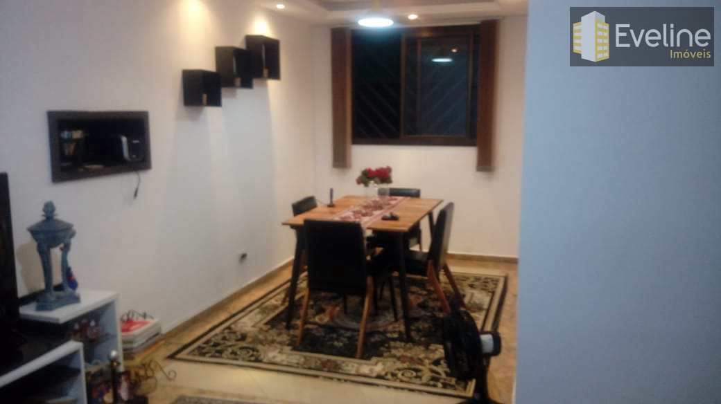 Apartamento à venda com 3 quartos, 70m² - Foto 2