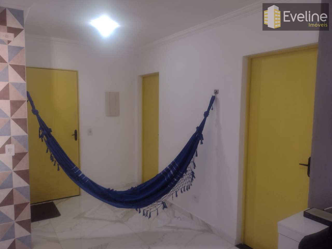 Apartamento à venda com 2 quartos, 44m² - Foto 3