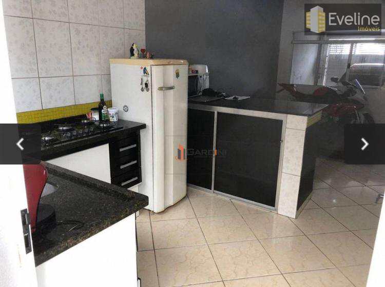 Casa à venda com 2 quartos, 110m² - Foto 5