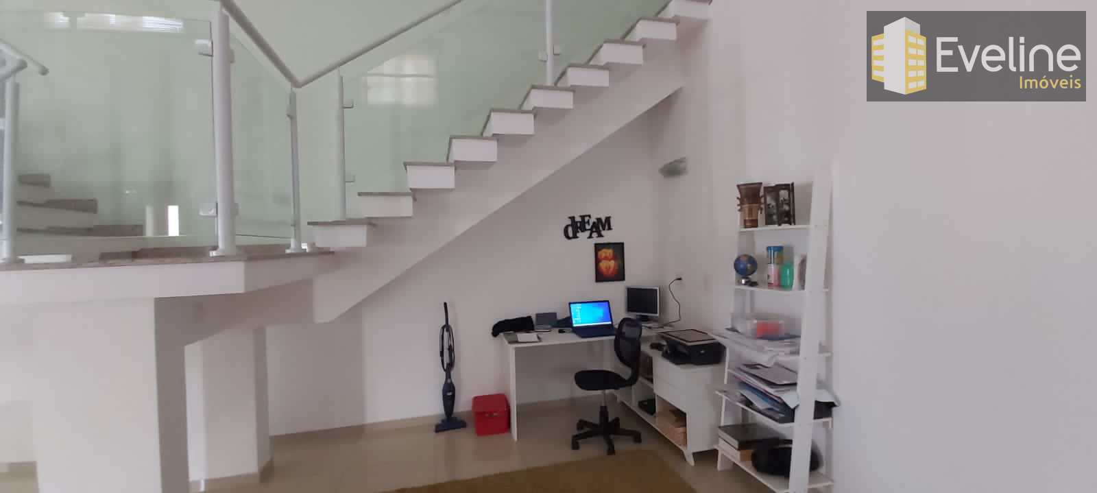 Casa à venda e aluguel com 3 quartos, 410m² - Foto 4