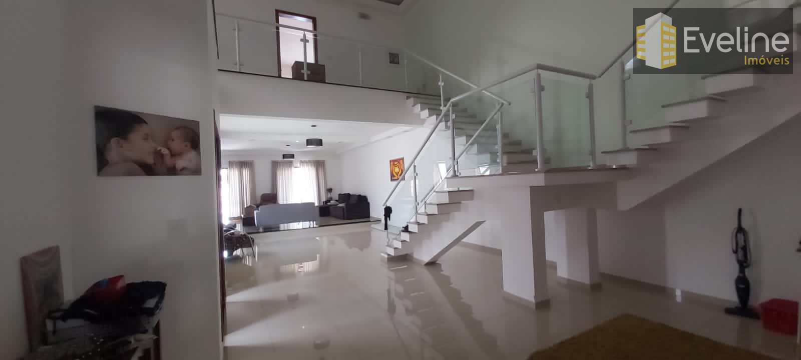 Casa à venda e aluguel com 3 quartos, 410m² - Foto 2