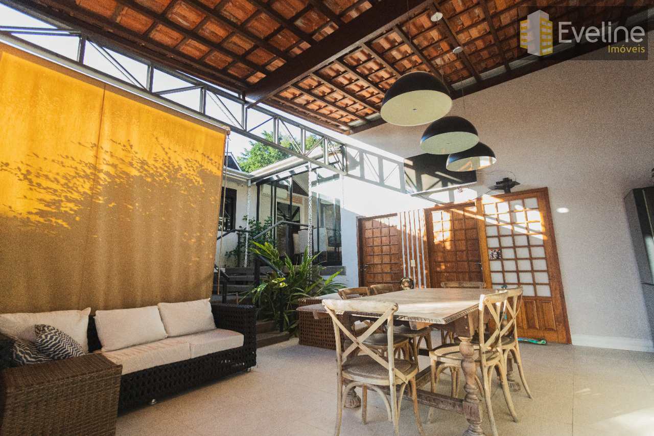 Casa de Condomínio à venda e aluguel com 3 quartos, 250m² - Foto 28