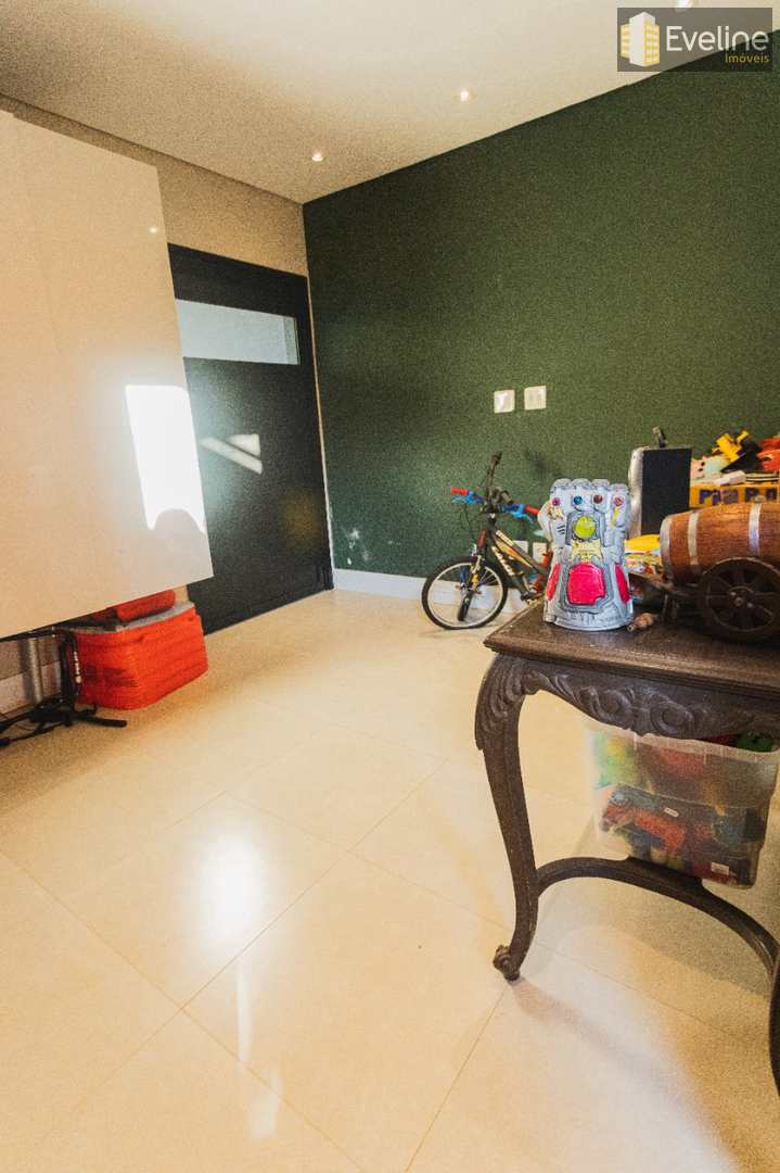 Casa de Condomínio à venda e aluguel com 3 quartos, 250m² - Foto 33