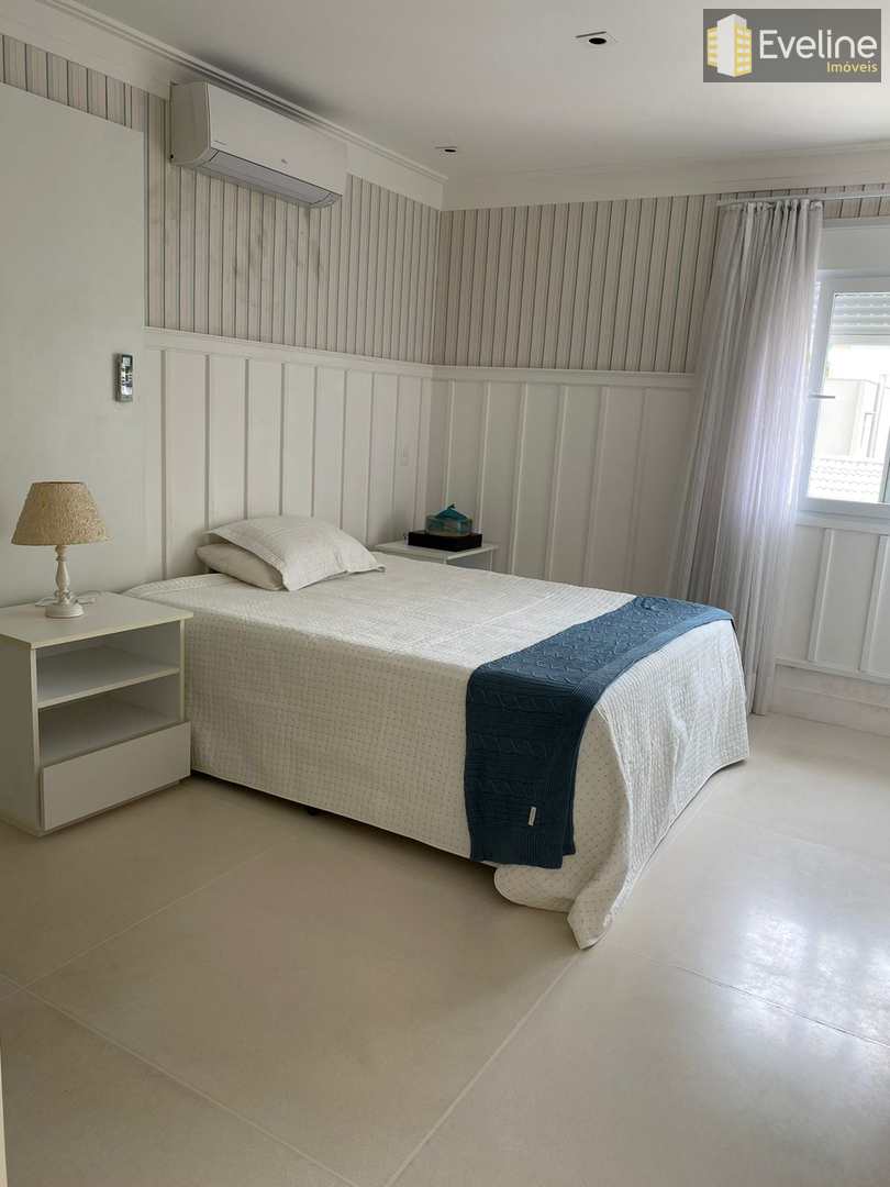 Casa à venda com 5 quartos, 600m² - Foto 10