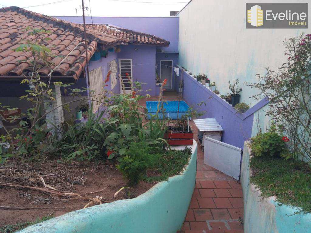 Casa à venda com 2 quartos, 400m² - Foto 30