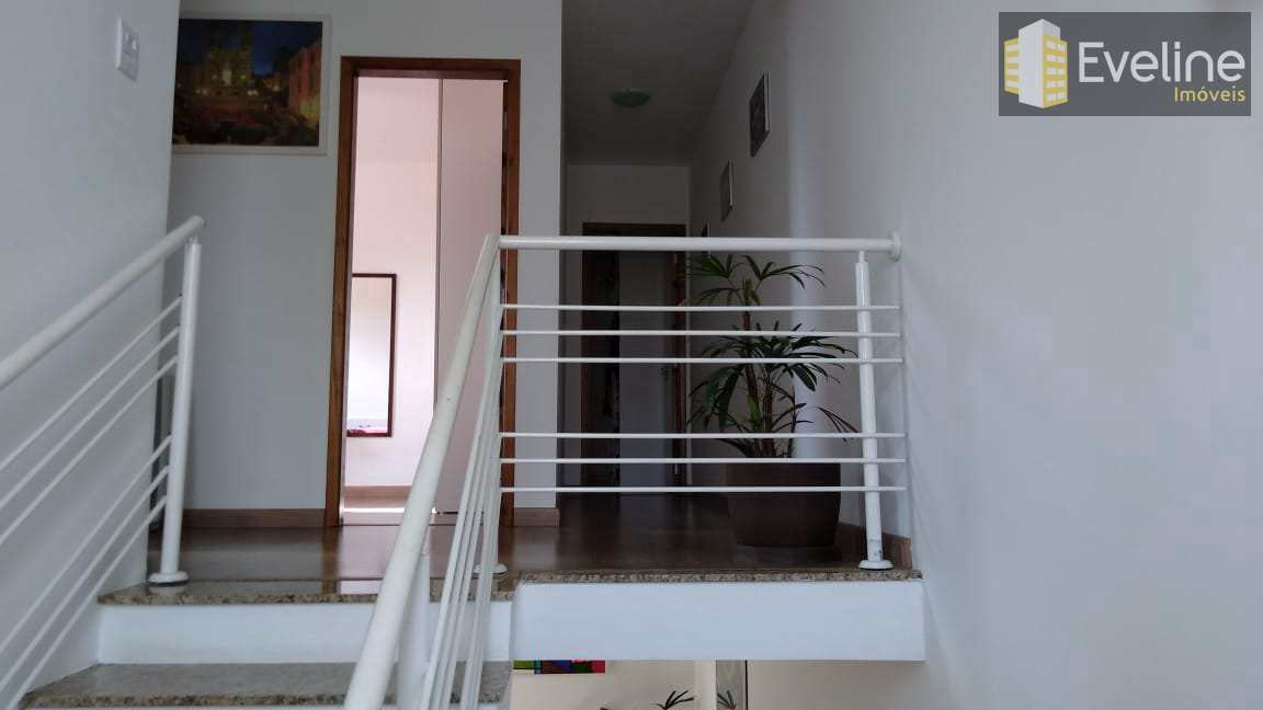 Casa à venda com 3 quartos, 180m² - Foto 17