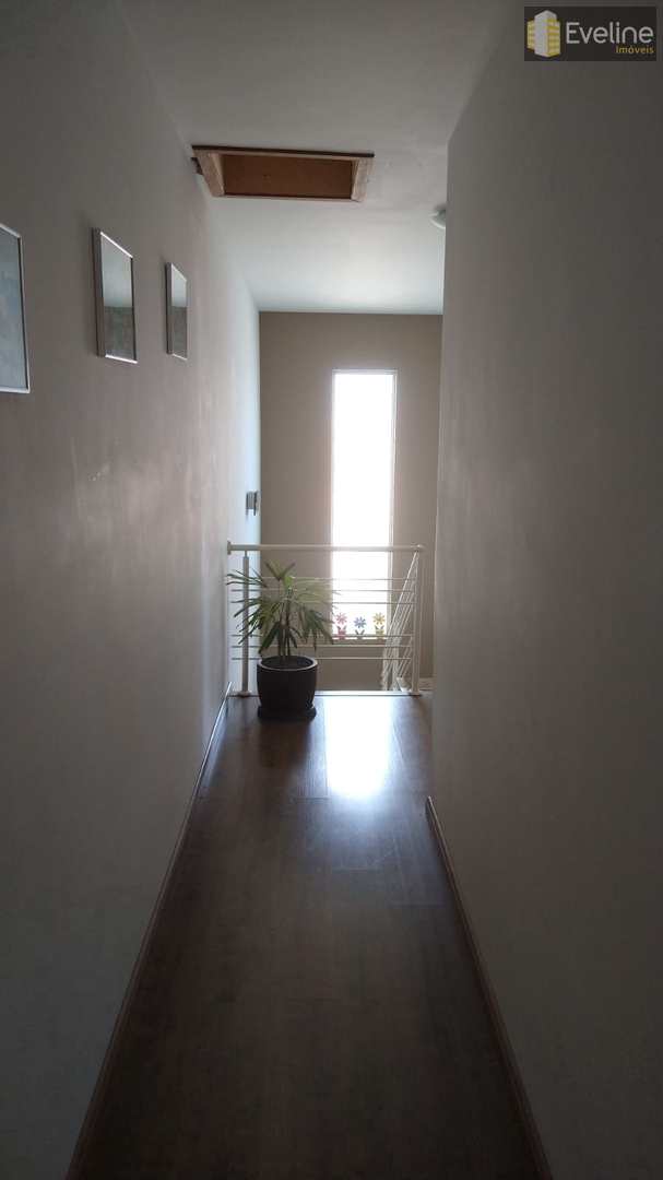 Casa à venda com 3 quartos, 180m² - Foto 16