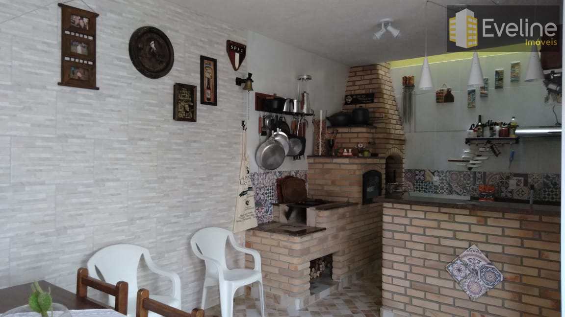 Casa à venda com 3 quartos, 180m² - Foto 18