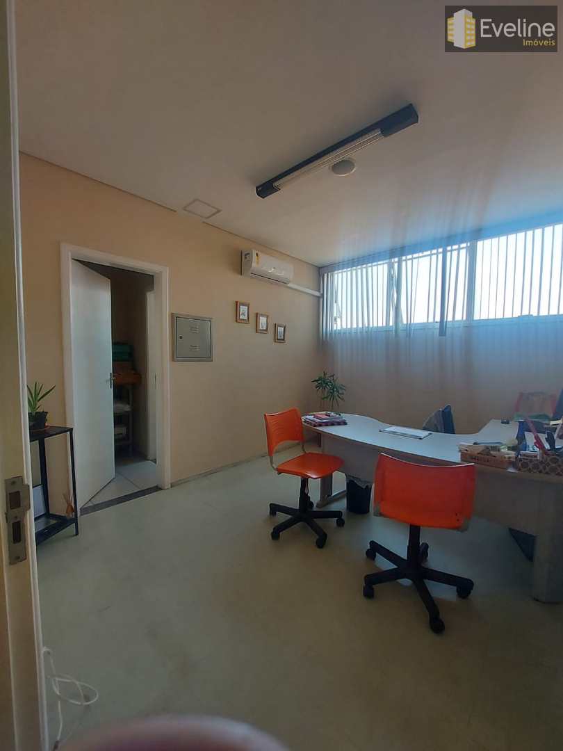 Prédio Inteiro à venda, 1084m² - Foto 2