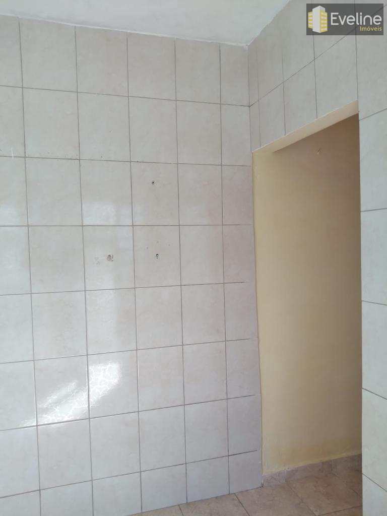 Casa à venda com 2 quartos, 134m² - Foto 9