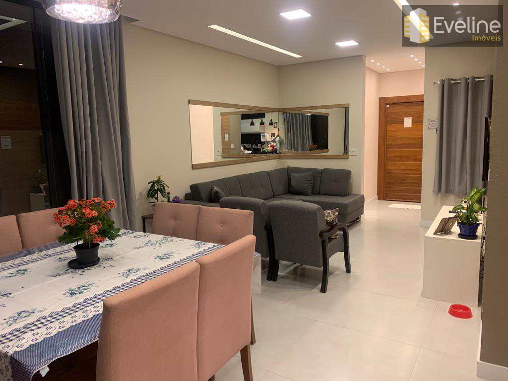 Casa de Condomínio à venda com 3 quartos, 186m² - Foto 2