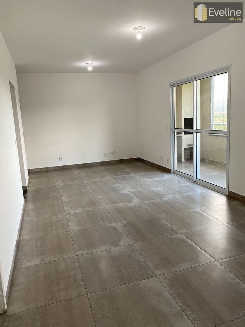 Apartamento à venda com 3 quartos, 92m² - Foto 2