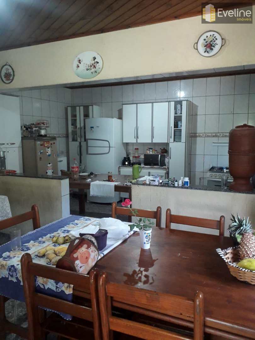 Fazenda à venda com 3 quartos, 270m² - Foto 2