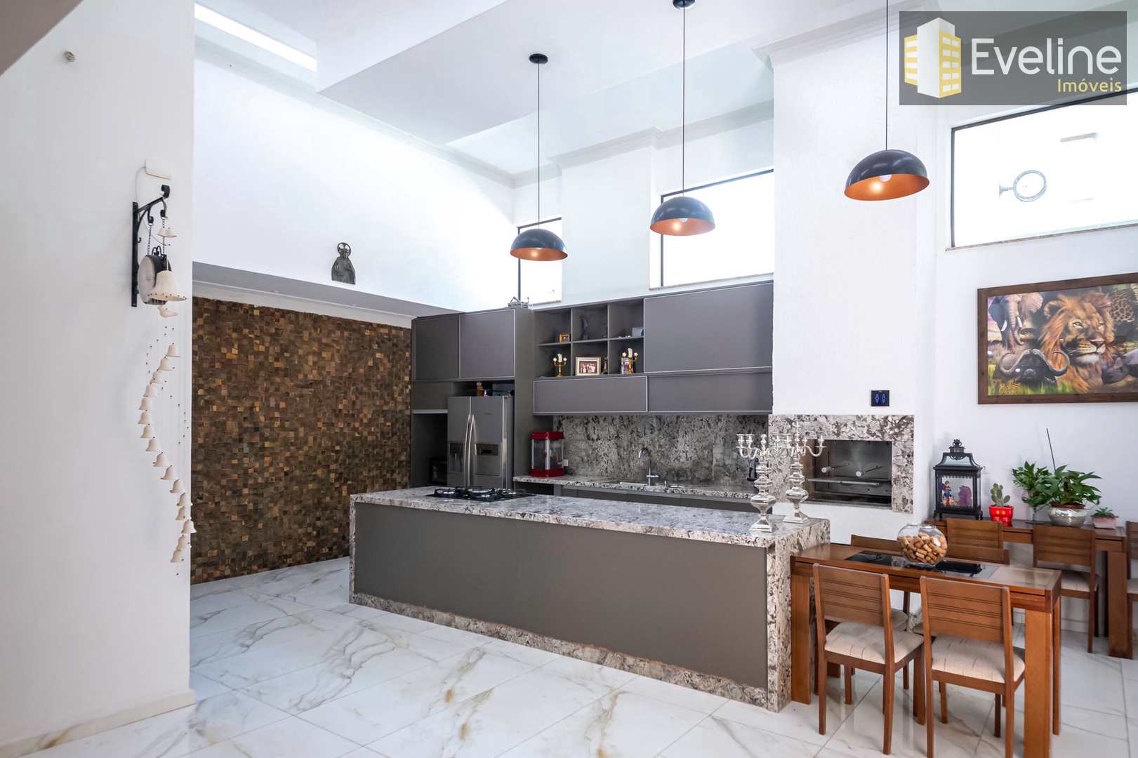 Casa à venda com 4 quartos, 514m² - Foto 1