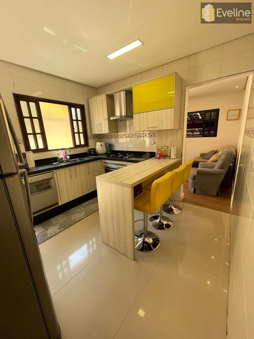 Casa de Condomínio à venda com 2 quartos, 75m² - Foto 3