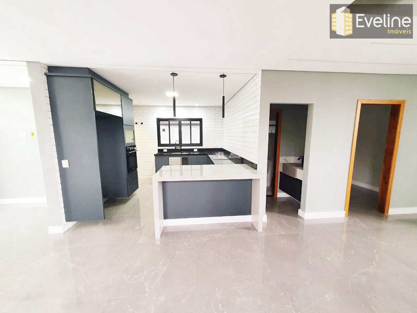 Casa de Condomínio à venda com 3 quartos, 230m² - Foto 5