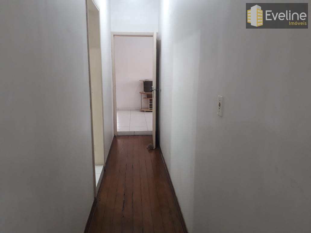 Casa à venda e aluguel com 2 quartos, 130m² - Foto 6