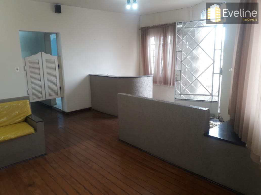 Casa à venda e aluguel com 2 quartos, 130m² - Foto 2