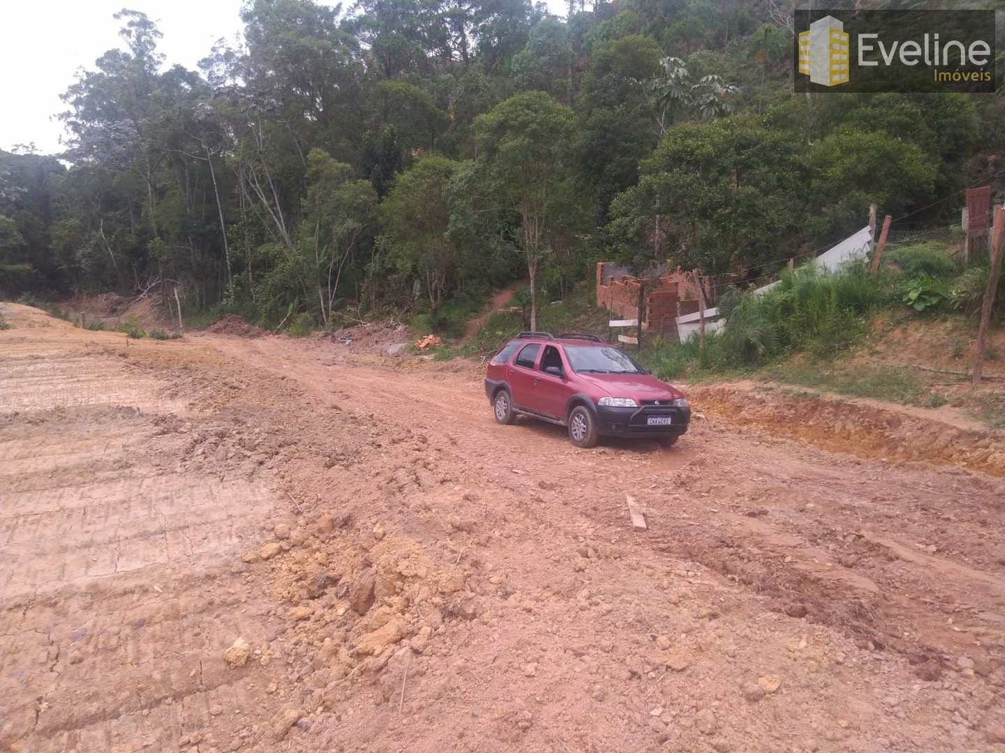 Terreno à venda, 1500m² - Foto 1