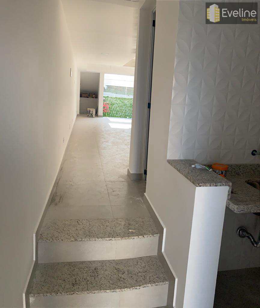 Casa à venda com 3 quartos, 220m² - Foto 13