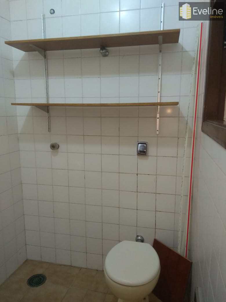 Casa à venda com 4 quartos, 211m² - Foto 28