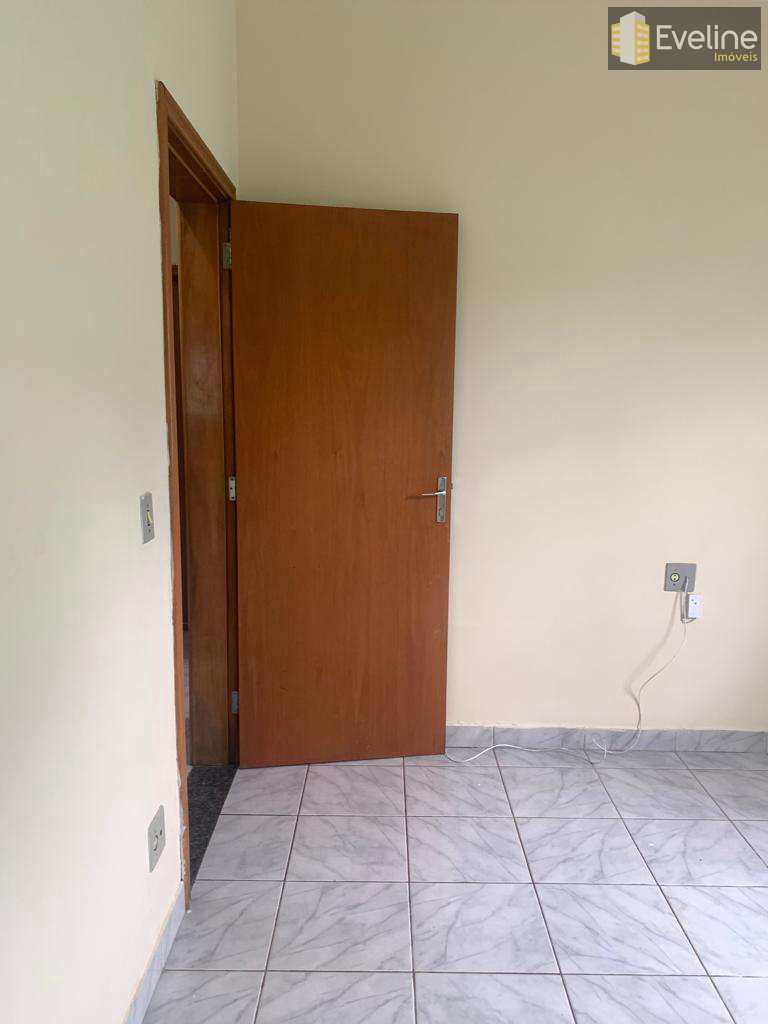 Casa à venda com 3 quartos, 360m² - Foto 10