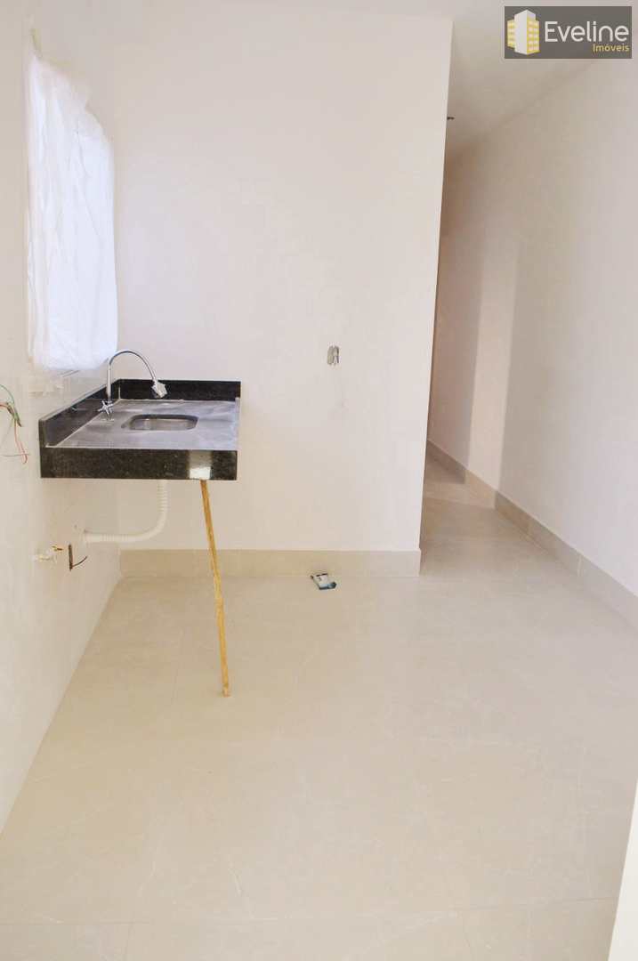 Apartamento à venda com 2 quartos, 61m² - Foto 2