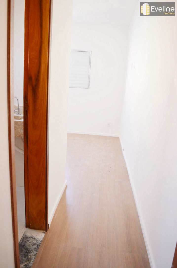 Apartamento à venda com 2 quartos, 61m² - Foto 4